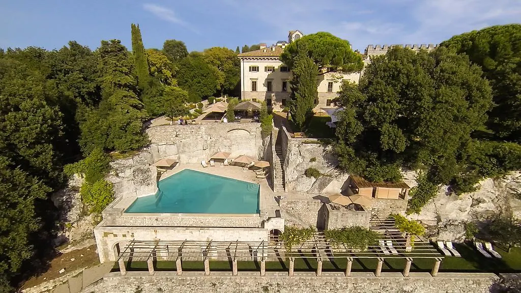 Borgo Pignano Tuscany 0*,